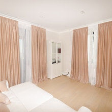 Какие шторы подобрать к белым обоям?