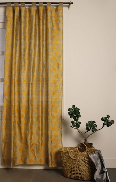 Шелковые шторы на заказ в Москве и области – пошив шелковых штор по выгодной цене от компании Belladone.