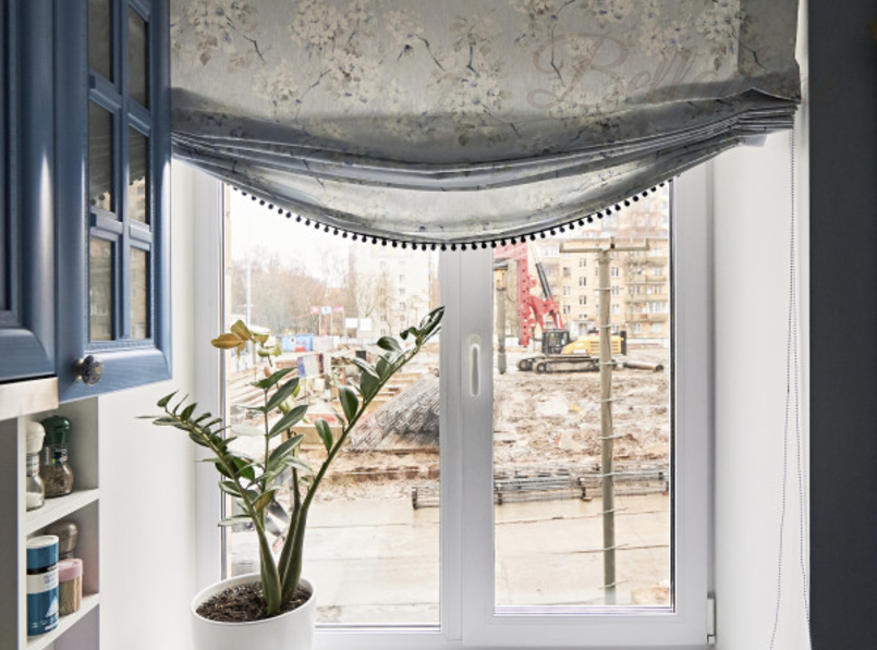 Пошив мягкой римской шторы на кухню с рисунком, ул. Авангардная