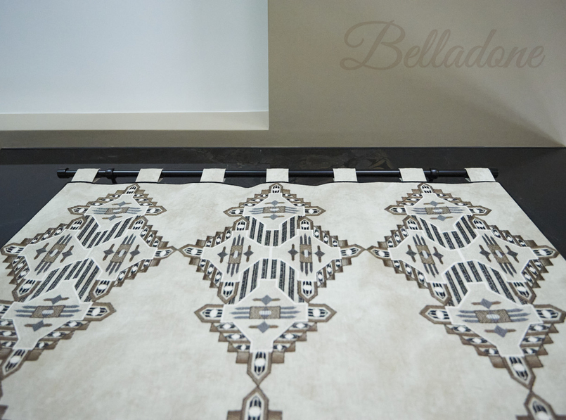 Декоративные портьеры на заказ в гостиной частного дома, Челобитьевское шоссе