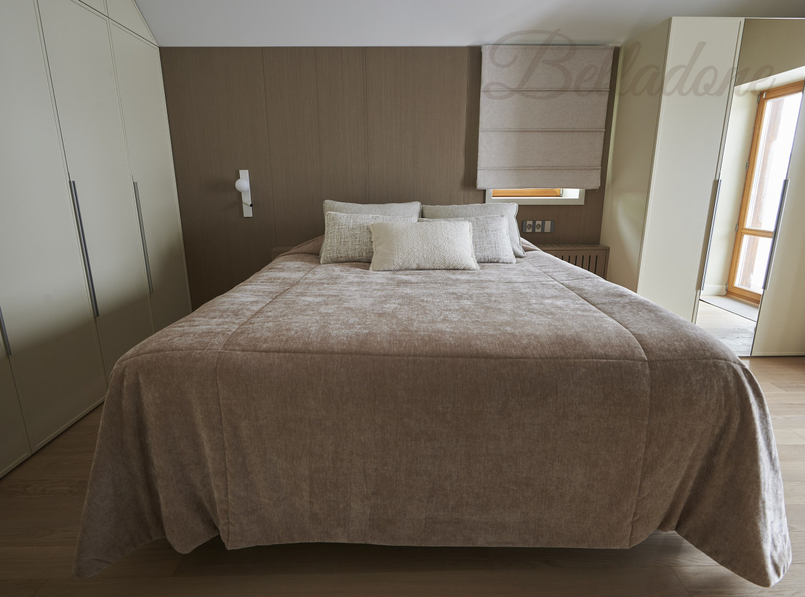 Оформление спальни и кухни частного дома шторами и подушками, Челобитьевское шоссе