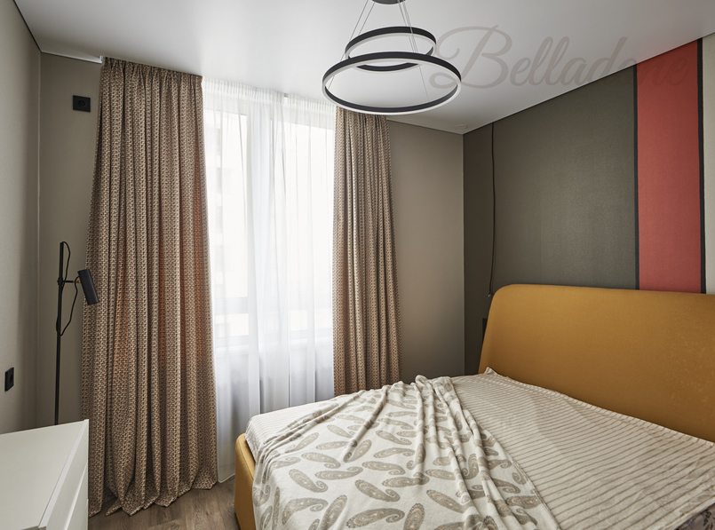 Оформление окон шторами под заказ в квартире на ул. Эйнштейна