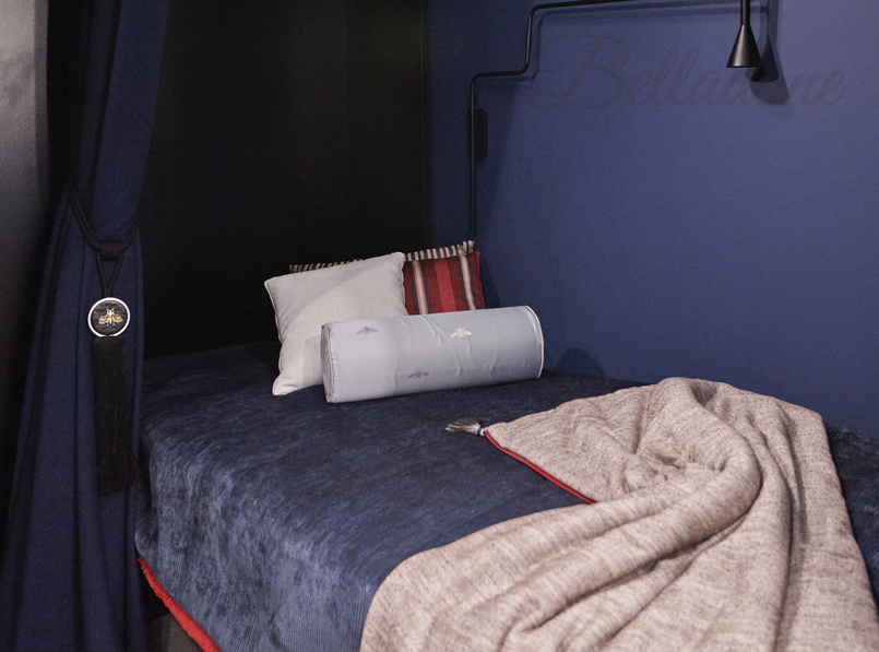 Пошив штор и покрывал на заказ для комнаты девочек, передача 