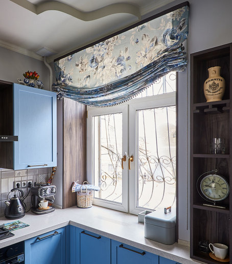 Совет: Из какой ткани можно сшить шторы на кухню?