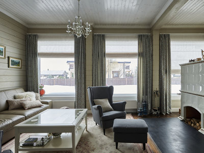 Шторы для дома: Оформление 1 этажа коттеджа из бруса шторами, КП "Руза Фэмели Парк"