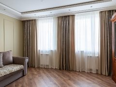Шторы современные в гостиную на заказ. Пошив современных штор в гостиную в Москве